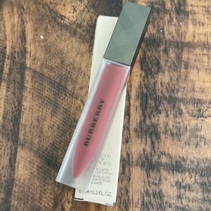 Burberry liquid lip velvet